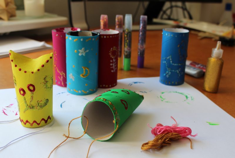 pojemniki na kredki diy