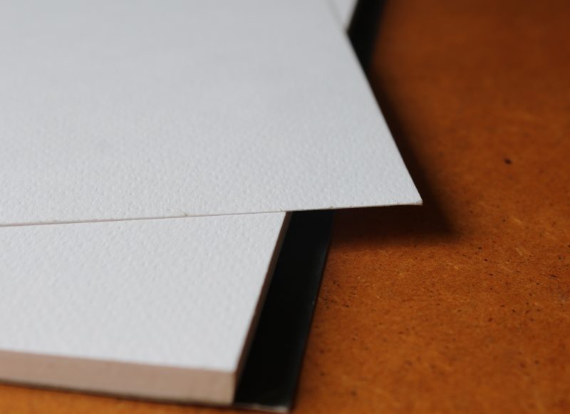 papier do rysowania węglem